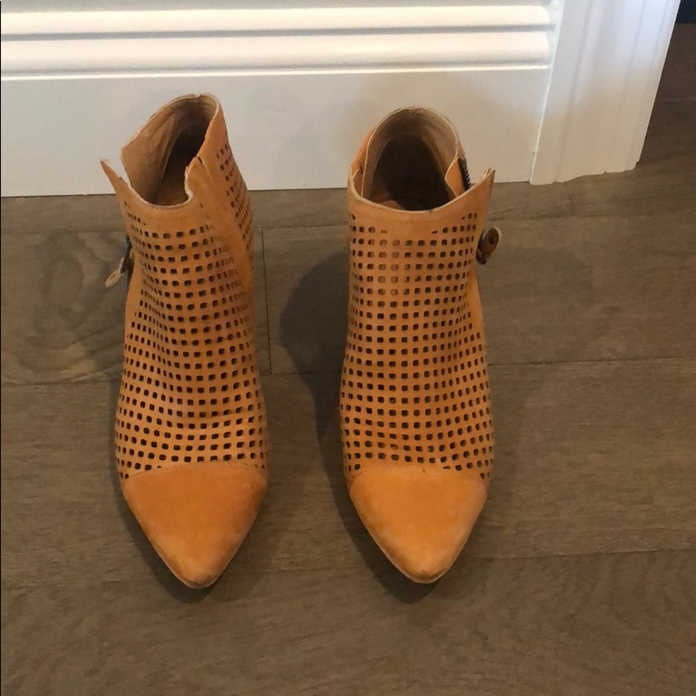 Lucky brand suede booties.